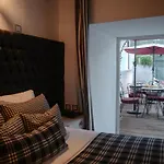 Andromeda Boutique 4*