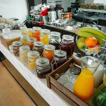 Hotel Andromeda Boutique 4*
