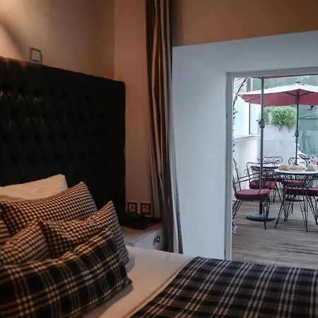 Andromeda Boutique 4*