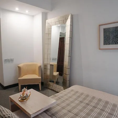 Andromeda Boutique Hotel 4*