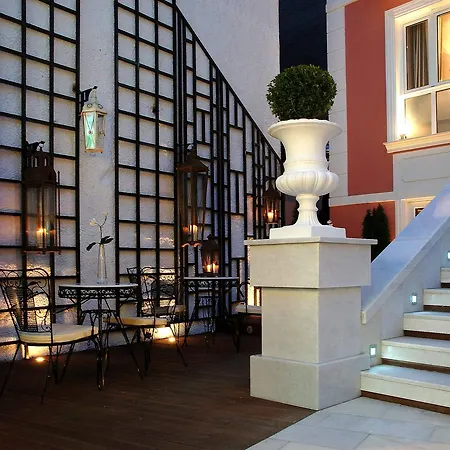 Andromeda Boutique