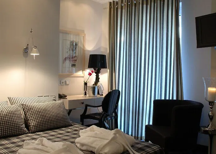 Andromeda Boutique 4*